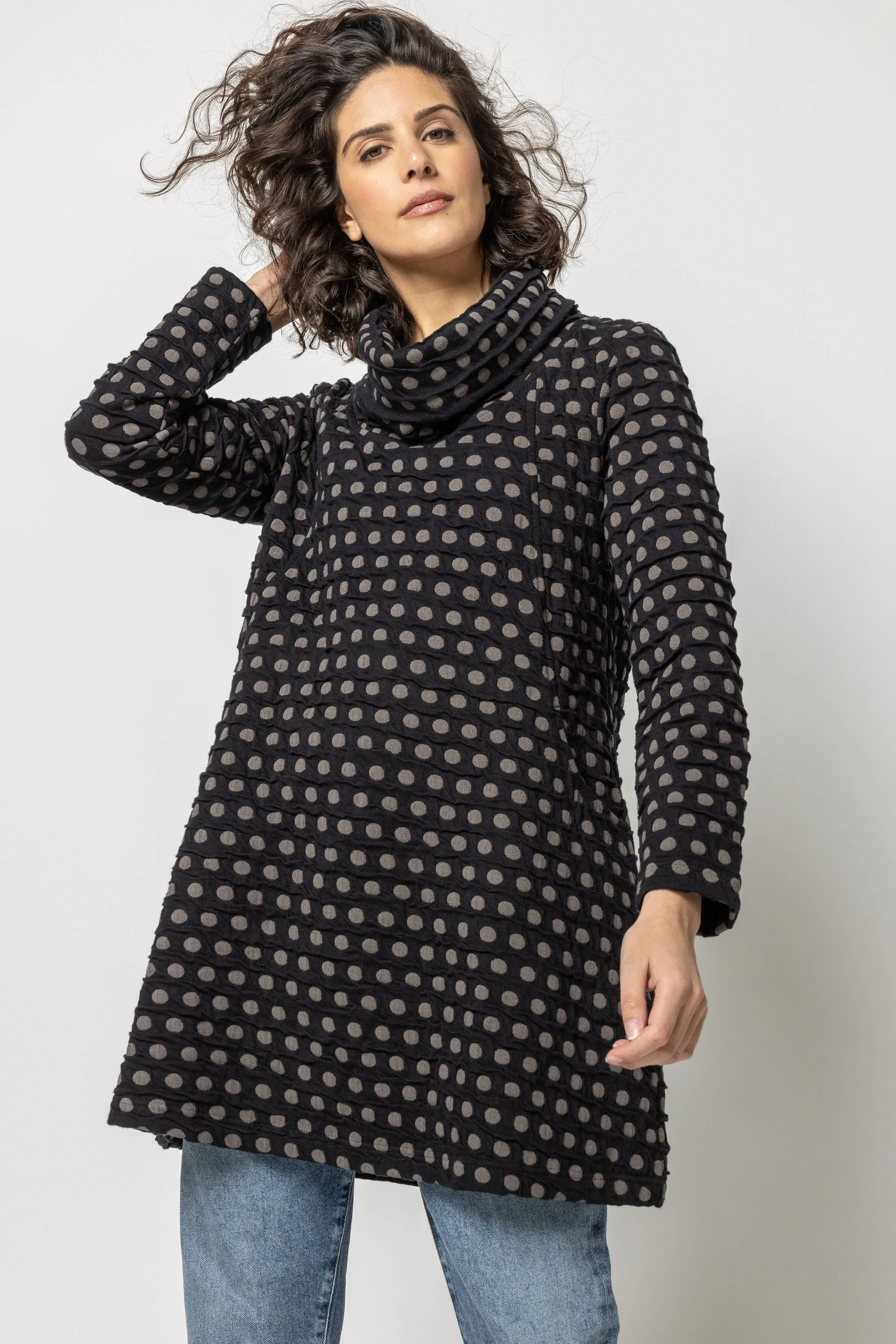 Como Spot Weave Cowl Tunic