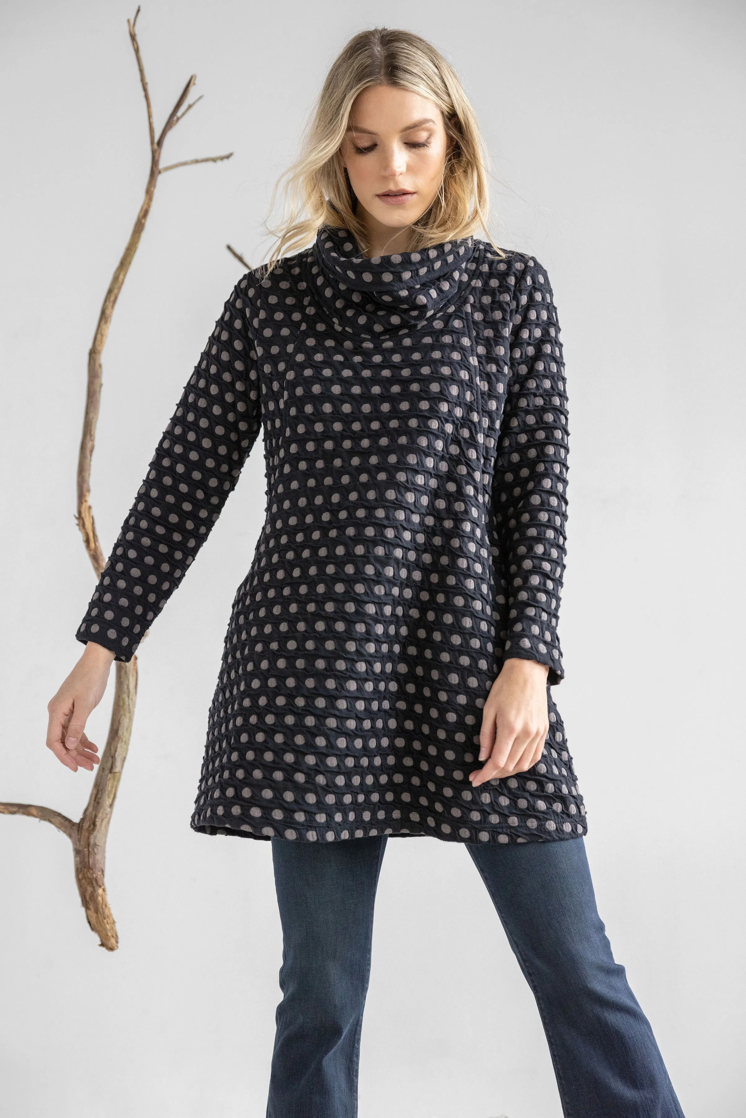 Como Spot Weave Cowl Tunic