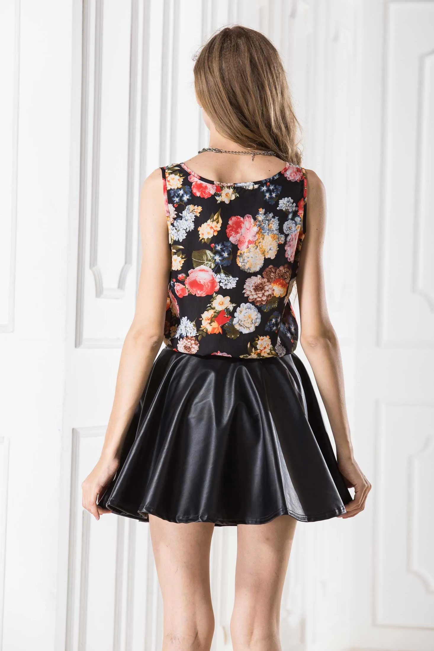 Flower Print Sleeveless Tank Top